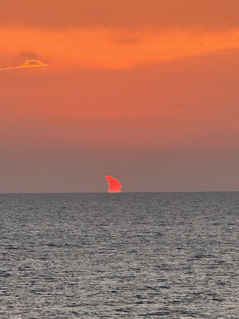 2026_Solar_Eclipse_shark fin